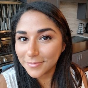 Meet your Posher, Joanna